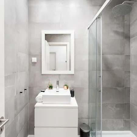 Guestready - Contemporary In * Porto